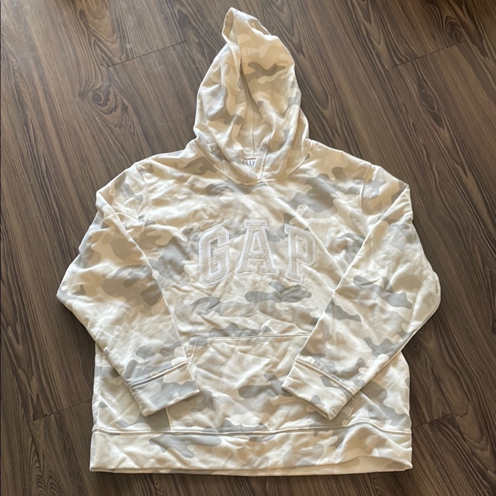 GAP Men's Cream Camo Hoodie Sweater